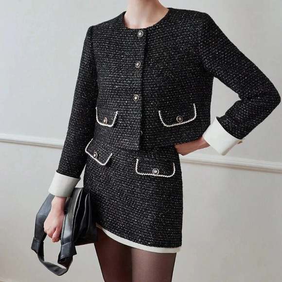 Black Elegant Women's Contrast Binding Flap Detail Skirt - Picture 5 of 9